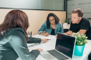 Comparatif organismes rachat de crédit : qui choisir en 2026 ?