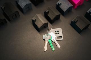 Rachat de crédit locataire : solutions pour non-propriétaires