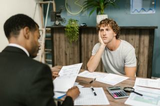 Rachat de crédit en situation de chômage : est-ce possible ?